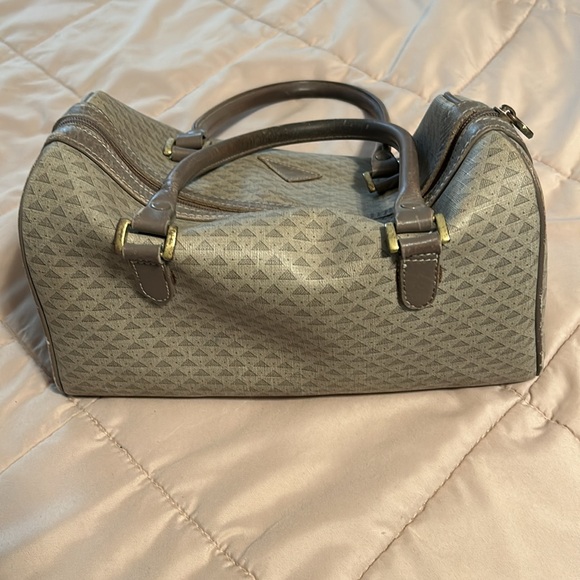 Liz Claiborne purse - Picture 2 of 5